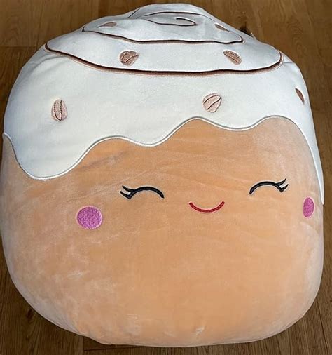 Amazon.com: Chanel Cinnamon Roll Squishmallow